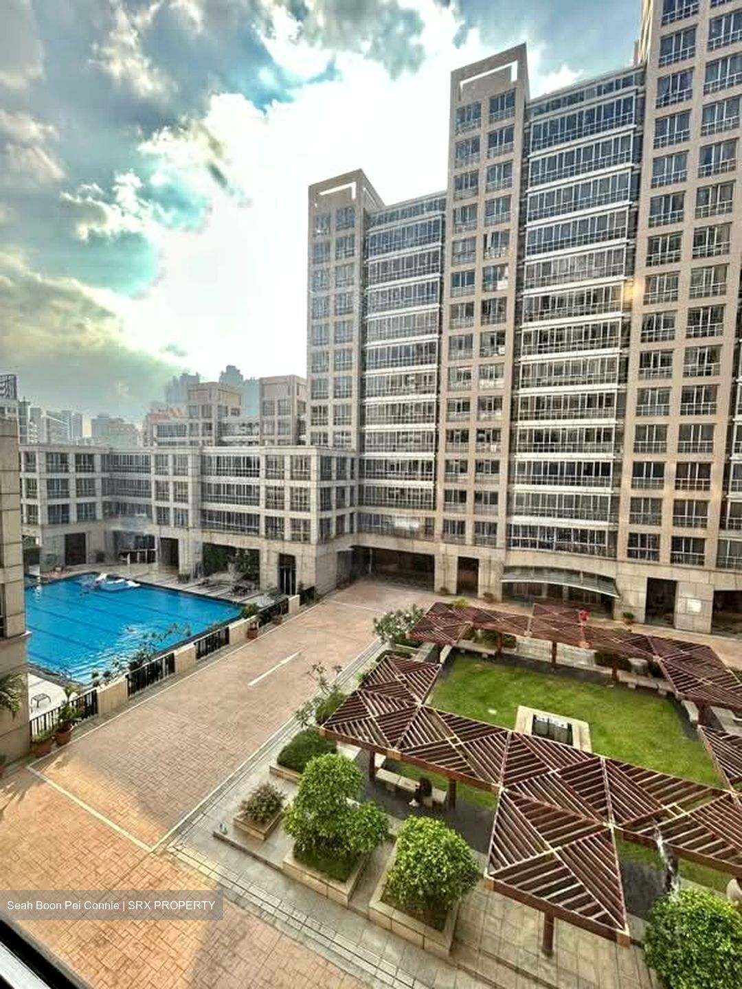 UE Square (D9), Apartment #565671431